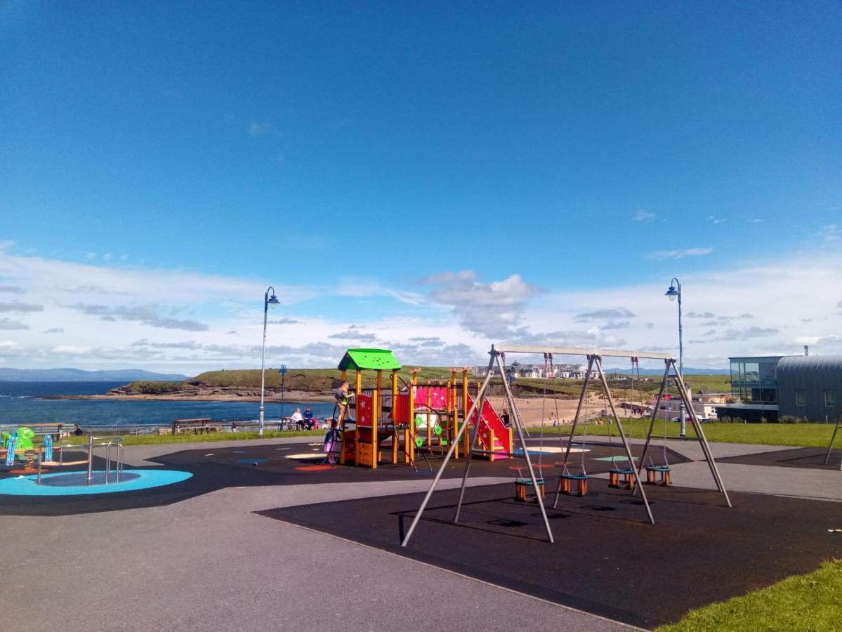 Beach Side Apartment Bundoran Eksteriør bilde